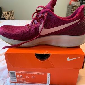 Nike Zoom Pegasus 35 running sneaker